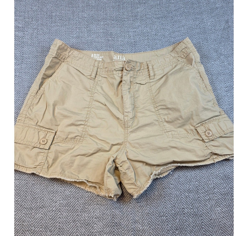a.n.a A New Approach Khaki Cargo Shortie Shorts Mid Rise Raw Hem Tan Size 8